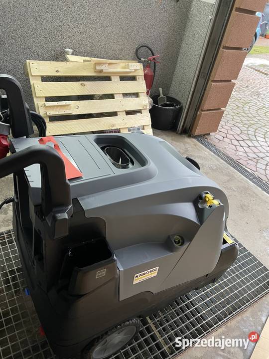 Myjka Karcher do wynajęcia ciepła woda para Nisko