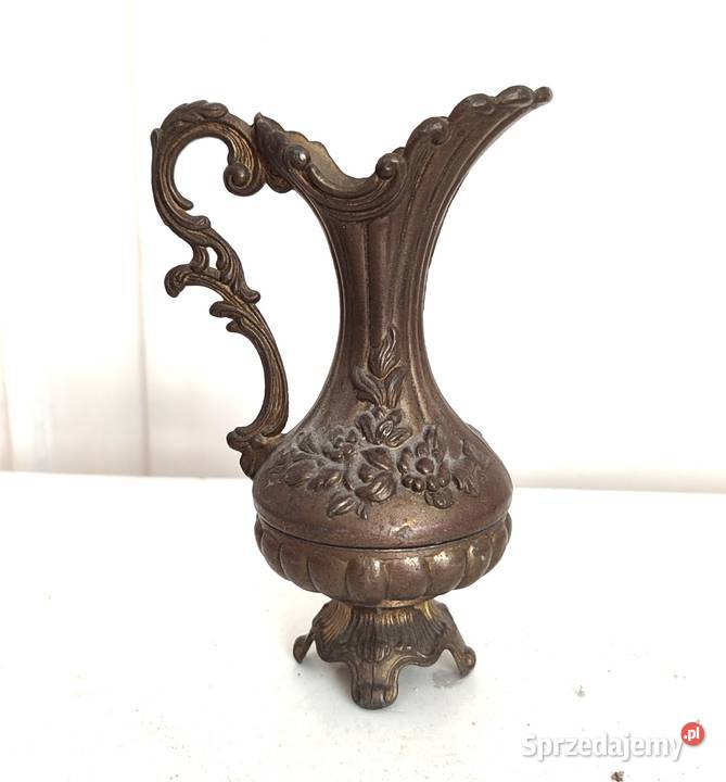Dzbanek ozdobny mosiężny amfora