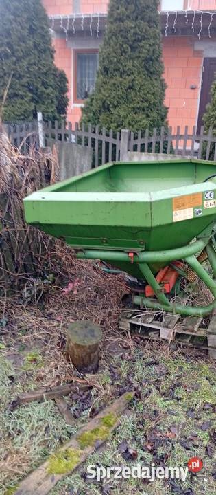 Rozsiewacz nawozu smażone 600l Żerniki sprzedam
