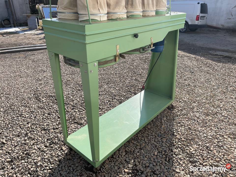 Odciąg trocin dwuworkowy z filtrami 4kw