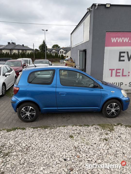 Toyota Yaris Benzyna VAT marża Warszawa sprzedam