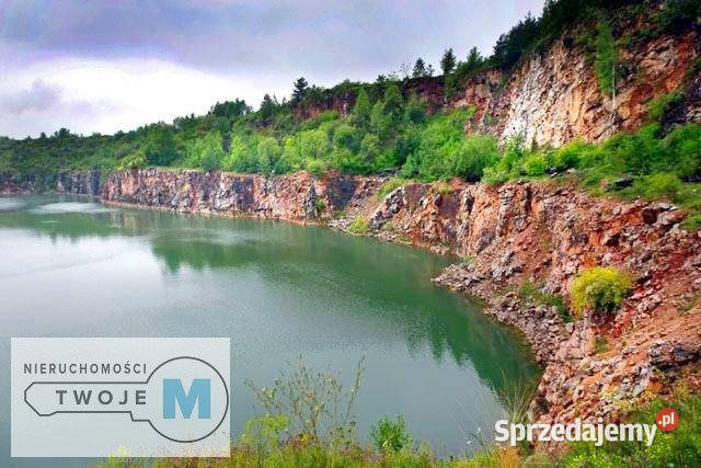 Grunt 814m2 Sitkówka