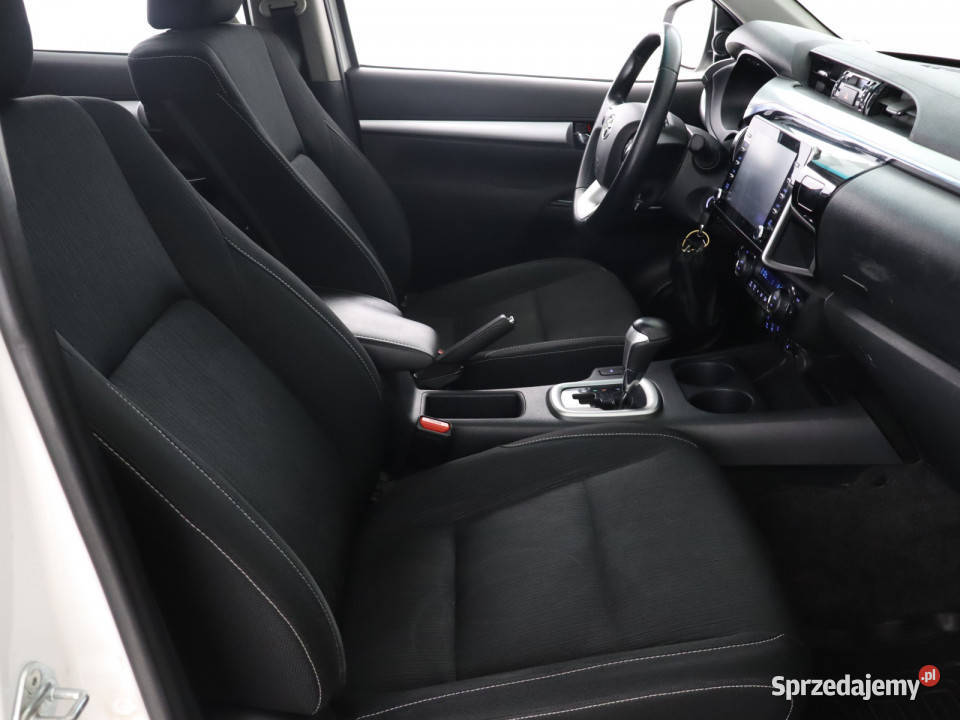 Toyota Hilux 24 D4D Bielany Wrocławskie