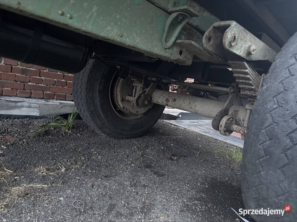 Przyczepa jednoosiowa nieuszkodzony Przyczepy rolnicze Kluczbork