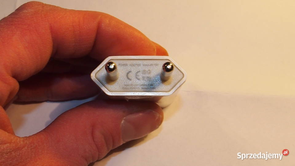 Uniwersalny adapter USB AR 1000 Ładowarka 5 V 1 Tychy
