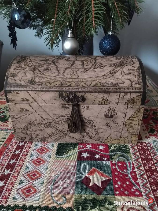 Zestaw w kuferku do likierow Radom