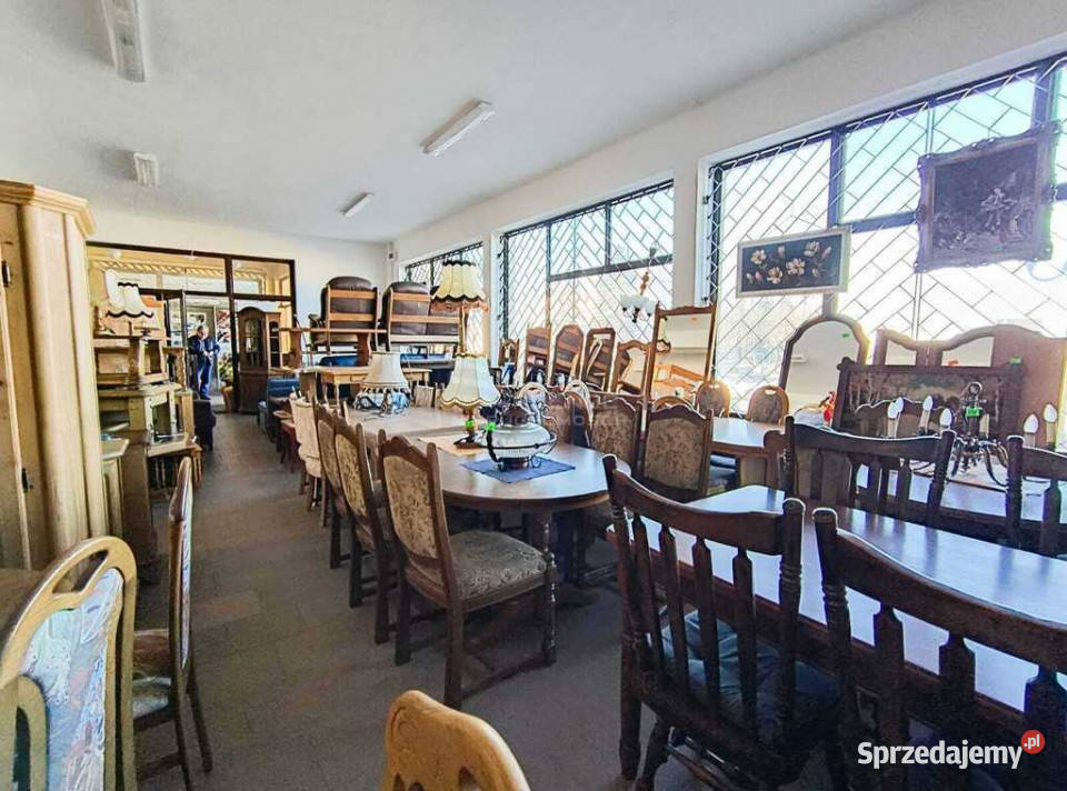 Dom handlowy w samym centrum Janowa Podlaskiego 800m2