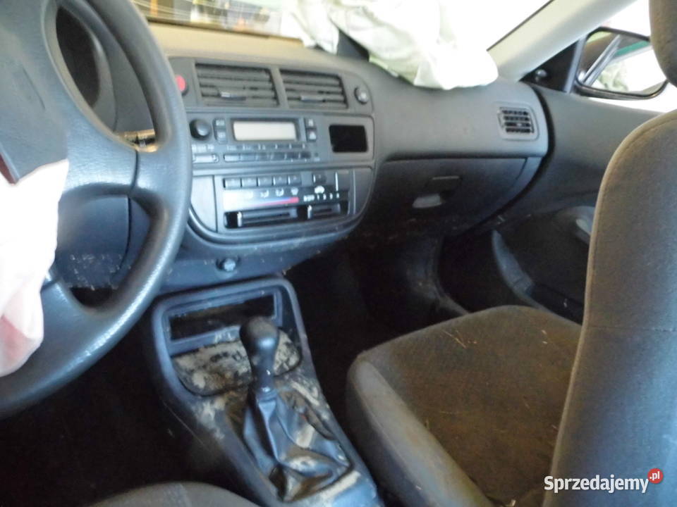 1996 Honda Civic hatchhback kolizji Złocieniec