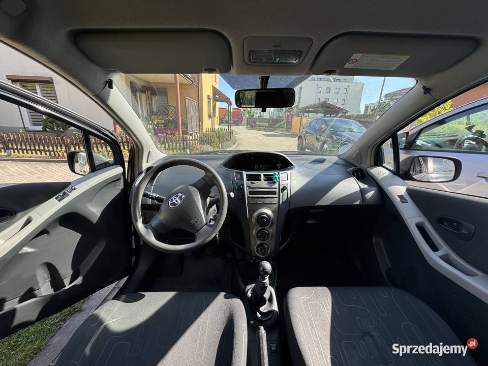 Toyota Yaris II 133 Dual VVTi pierwszy zachodniopomorskie sprzedam