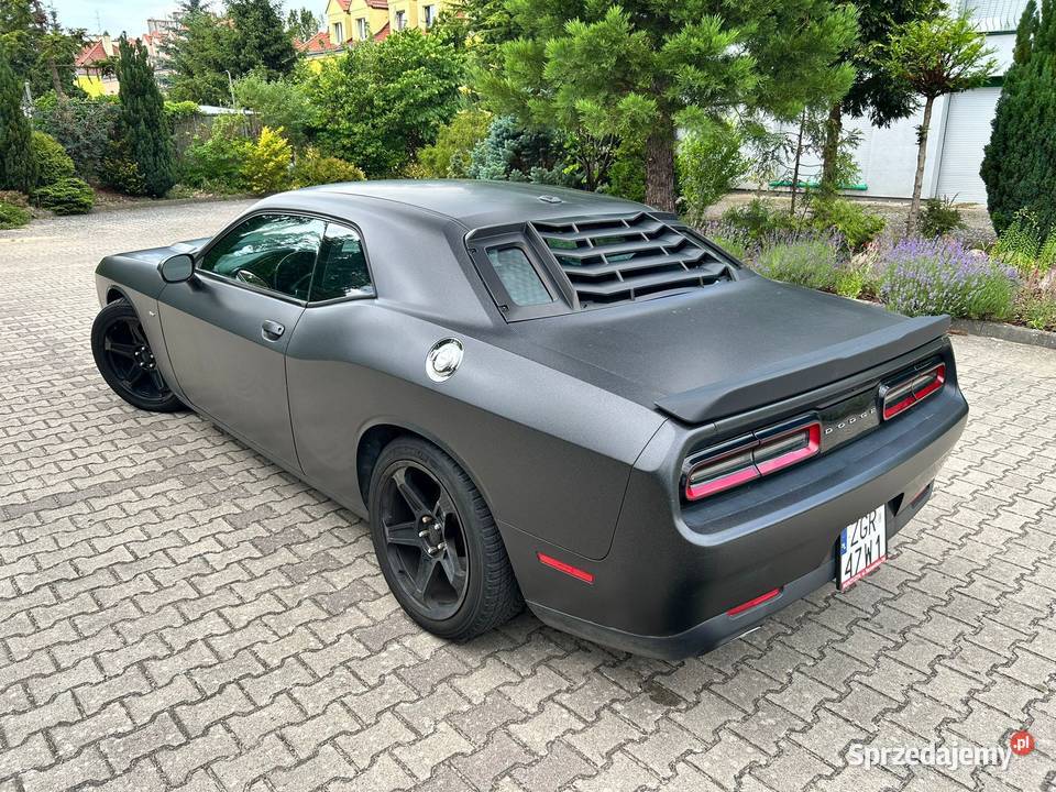 Dodge Challenger 36 V6 309 Automat RWD SRT Style Rok produkcji 2017 Szczecin