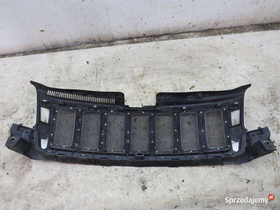 ATRAPA GRILL JEEP WK2 57010708 osobowe
