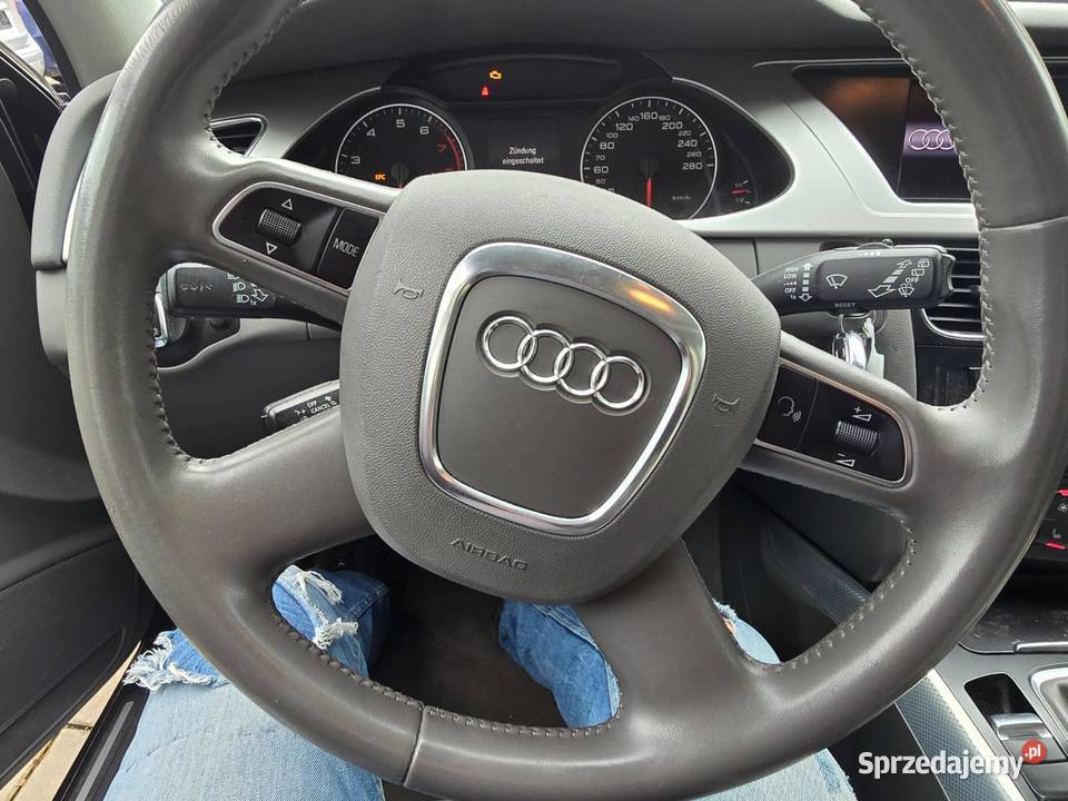 Audi A4 b8 20 tfsi Rok produkcji 2011