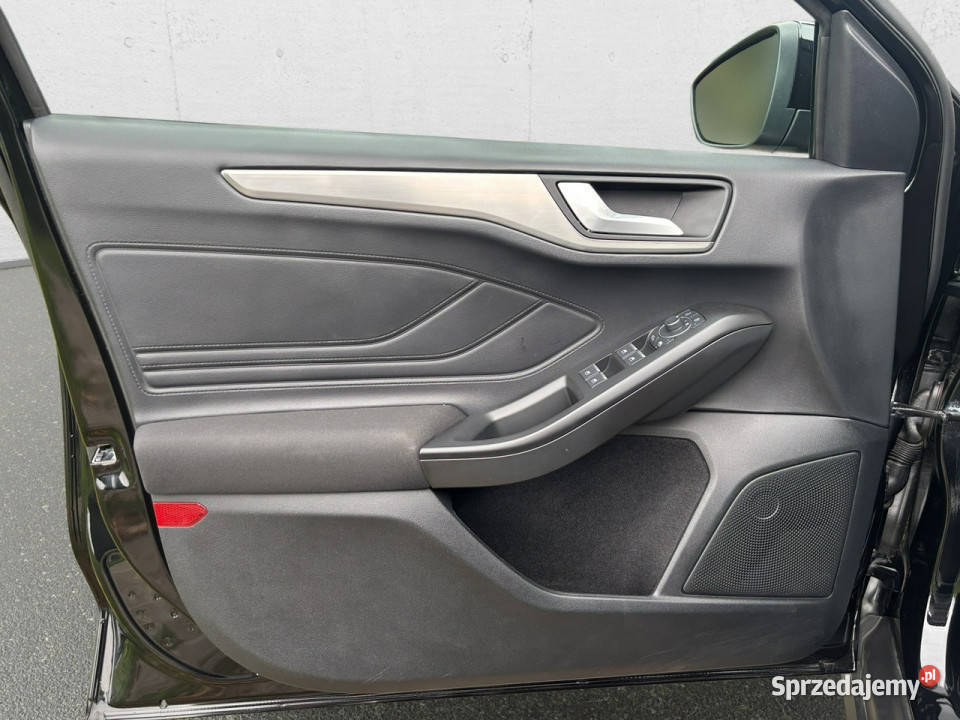 Ford Focus 10 EcoBoost mHEV Titanium Z Polskiego system Start-Stop Warszawa