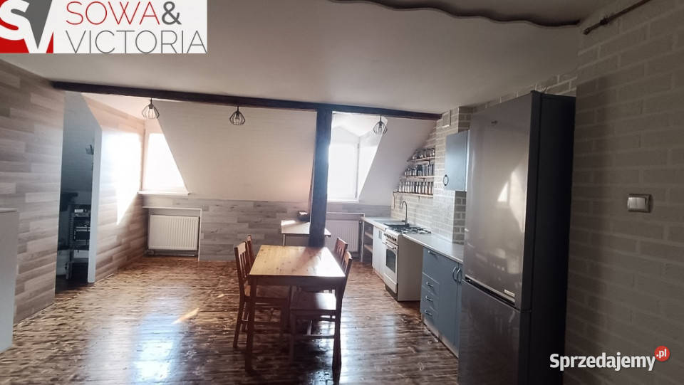 Oryginalne mieszkanie w ścisłym centrum cegła