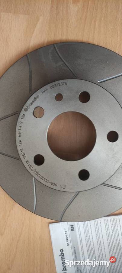 Brembo 08312676 komplet tarcz na tylną oś Alfa osobowe Łomża