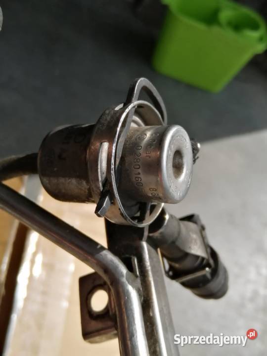 LISTWA WTRYSKOWA WTRYSKIWACZE vw audi 24 V6 osobowe lubelskie Opole Lubelskie