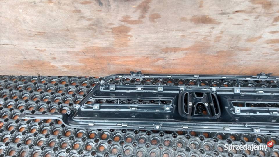 HONDA CRV II FL ATRAPA GRILL CHROM osobowe Zbierkowo