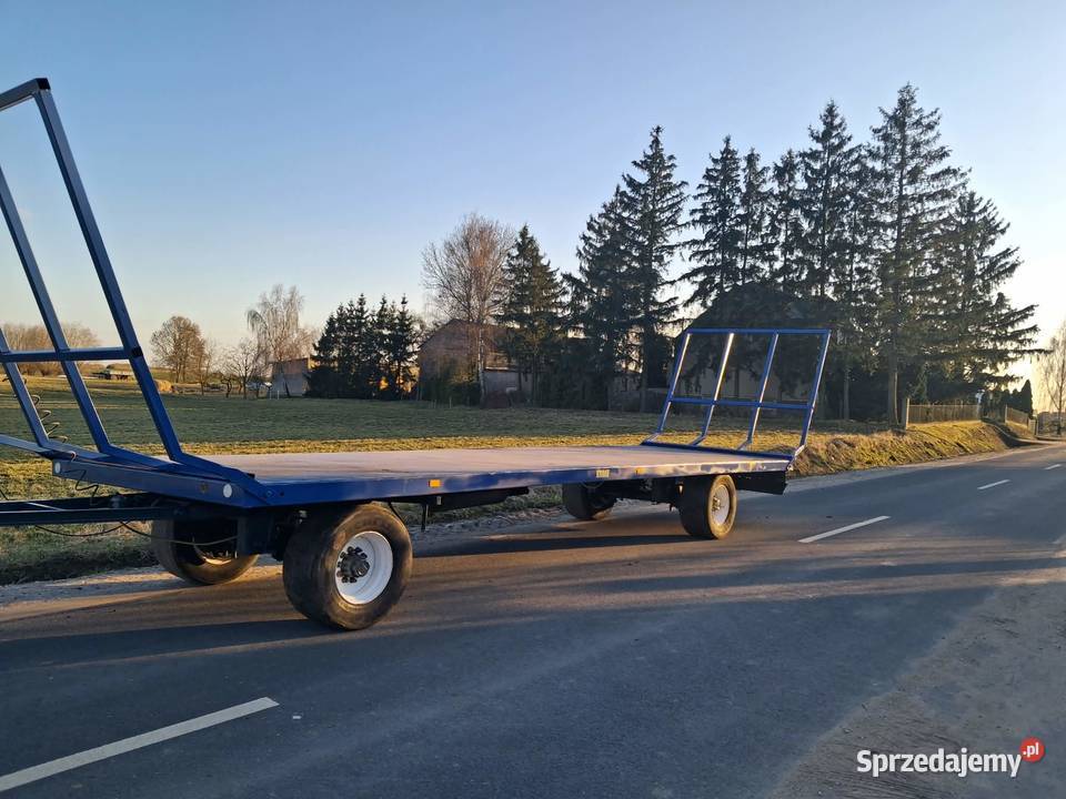 Przyczepa do bel skrzynio palet slomy Mgoszcz