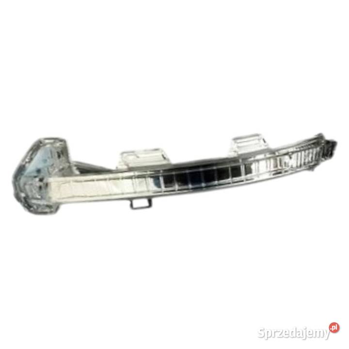 KIERUNKOWSKAZ W LUSTERKU VW ARTEON 2018 2019 Wrocław