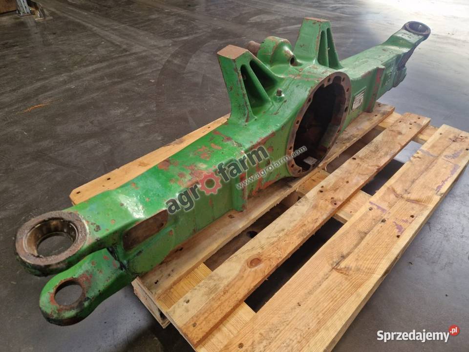 Obudowa przedniego mostu John Deere 4650 4450 Byków