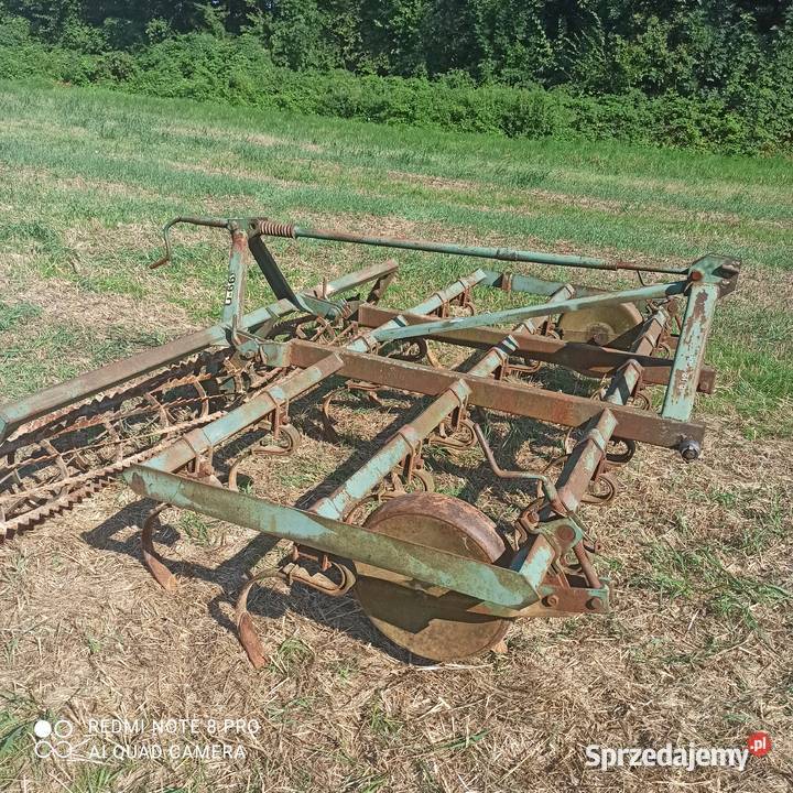 Kultywator z wałkiem 1995 szerokość 270 m dolnośląskie Strzelin sprzedam
