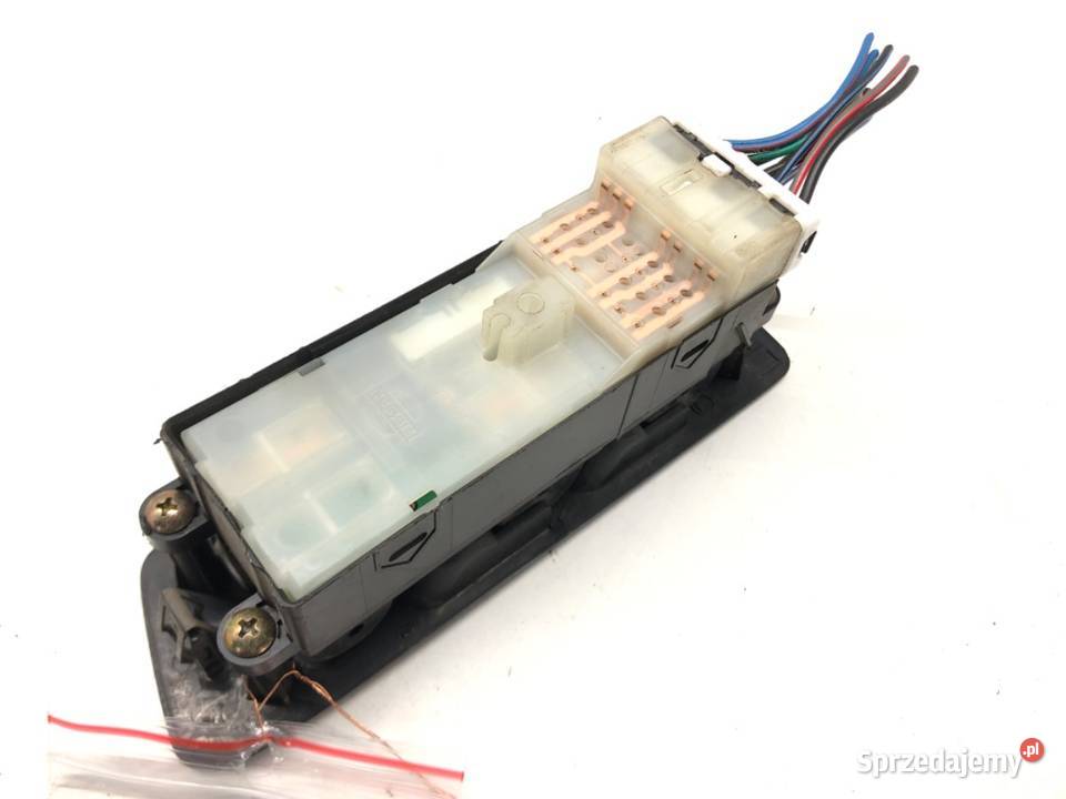 PRZEŁĄCZNIK SZYB SUBARU FORESTER I 9702 Terenowy sprzedam