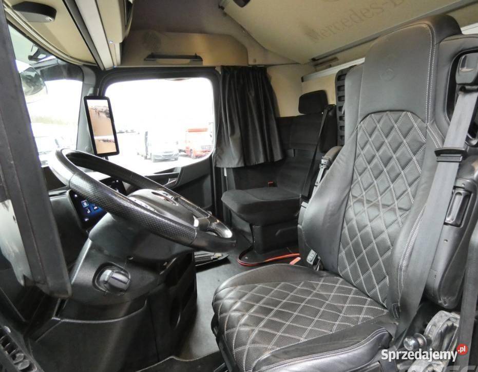 Hakowiec 6x2 Scania eur 6 zielony Warszawa