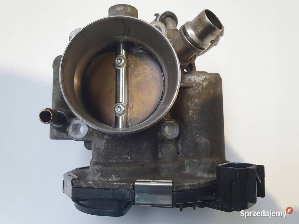 PRZEPUSTNICA Opel Insignia 18 16V 55561495 Chełm