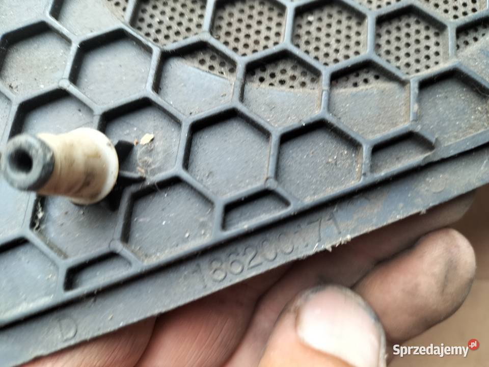 RENAULT MEGANE 2 II OSŁONA GŁOŚNIKA PROGU sprzedam