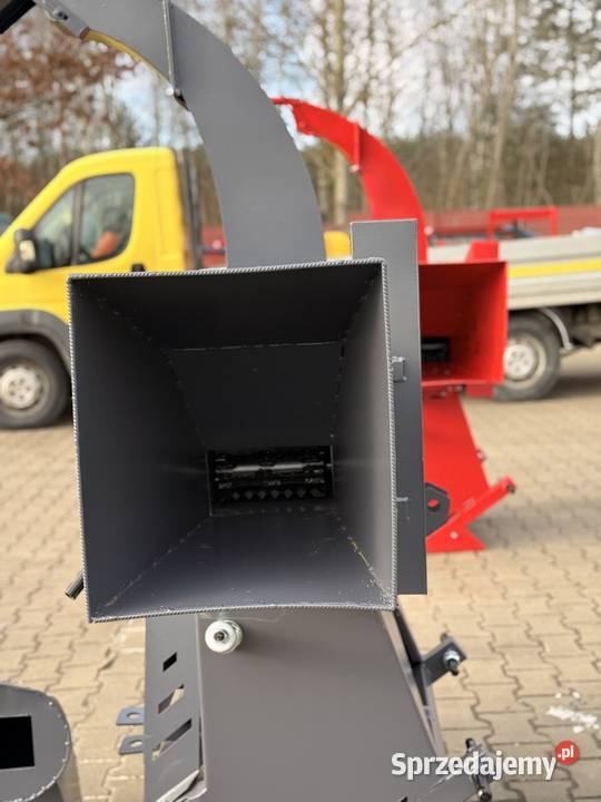 Rębak DEMAROL półautomatyczny R12