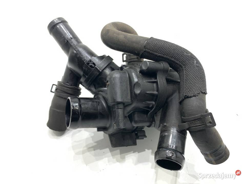 OBUDOWA TERMOSTATU MERCEDES W176 A2702000415