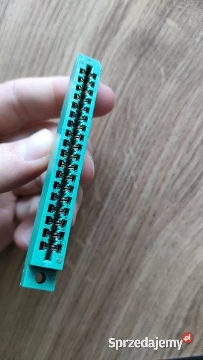 Wtyk krawędziowy BURNDY 36 pin Szczecin