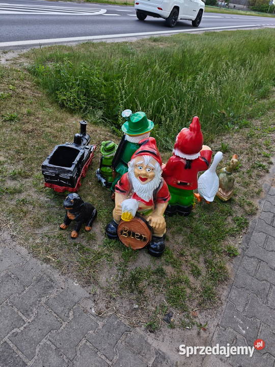 Figurki ogrodowe Rzeźby i figury Dzierżązna