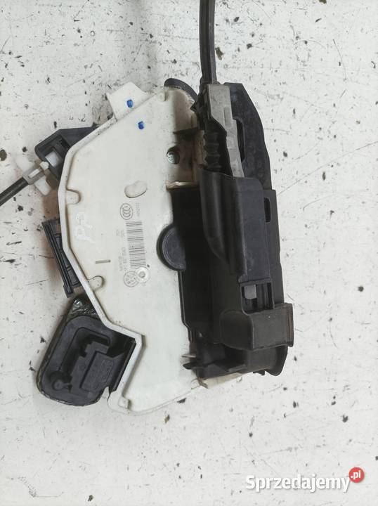 ZAMEK DRZWI PRAWY PRZÓD 5K1837016D VW Volkswagen świętokrzyskie