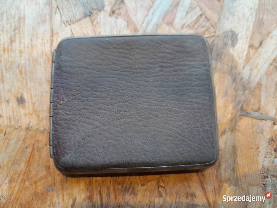 Stara papierośnica zabytek PRL starszy retro śląskie