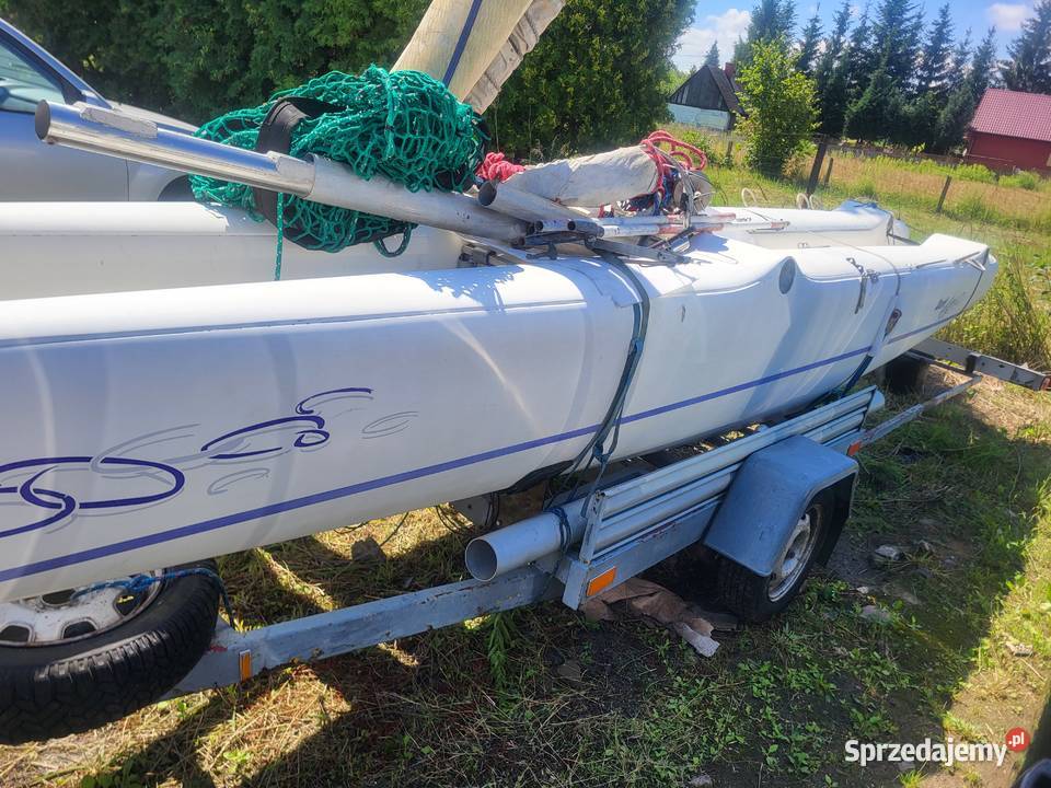 Katamaran DART 6000 zarejestrowana przyczepa Ostrowiec Świętokrzyski