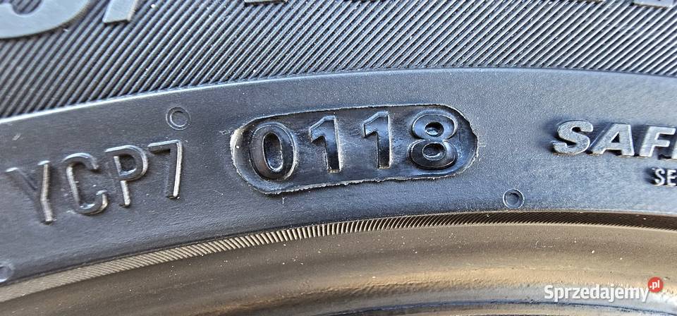 KUMHO 235 45 17 r 2 Książenice