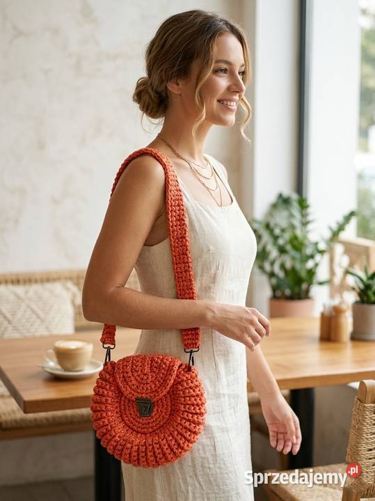 Torebka Oreo crochet wykonana z włóczki łódzkie