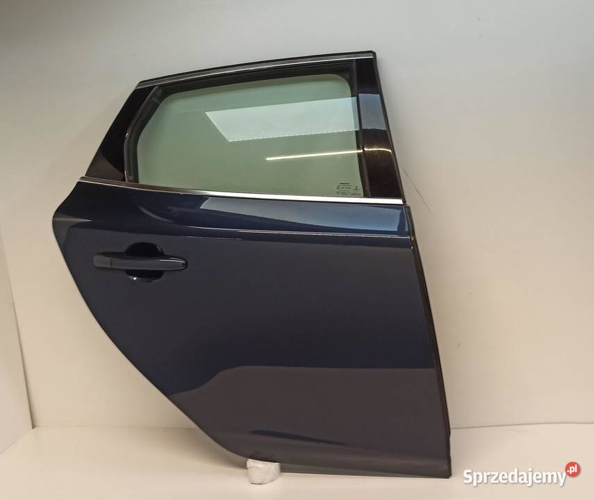 VOLVO V40 II DRZWI PRAWY TYŁ 498