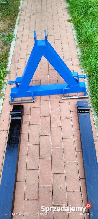 Paleciaki do ciągników c330 itp