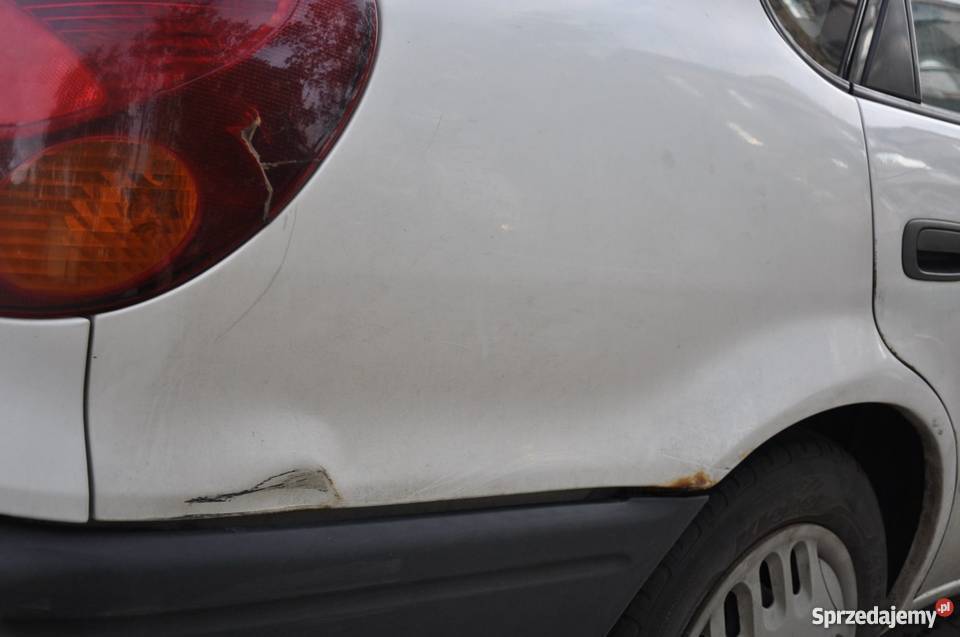 Toyota Corolla E11 Liftback 13 4EFE 86 benzyna mazowieckie Warszawa sprzedam