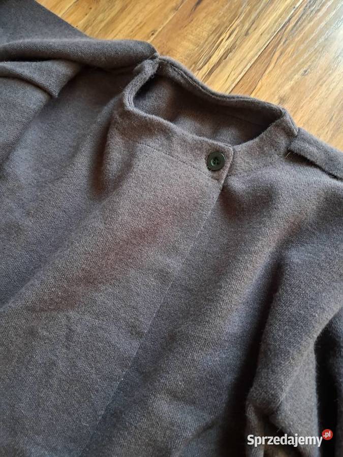 nowy ciepły brązowy sweterbolerko rozmiar chyba