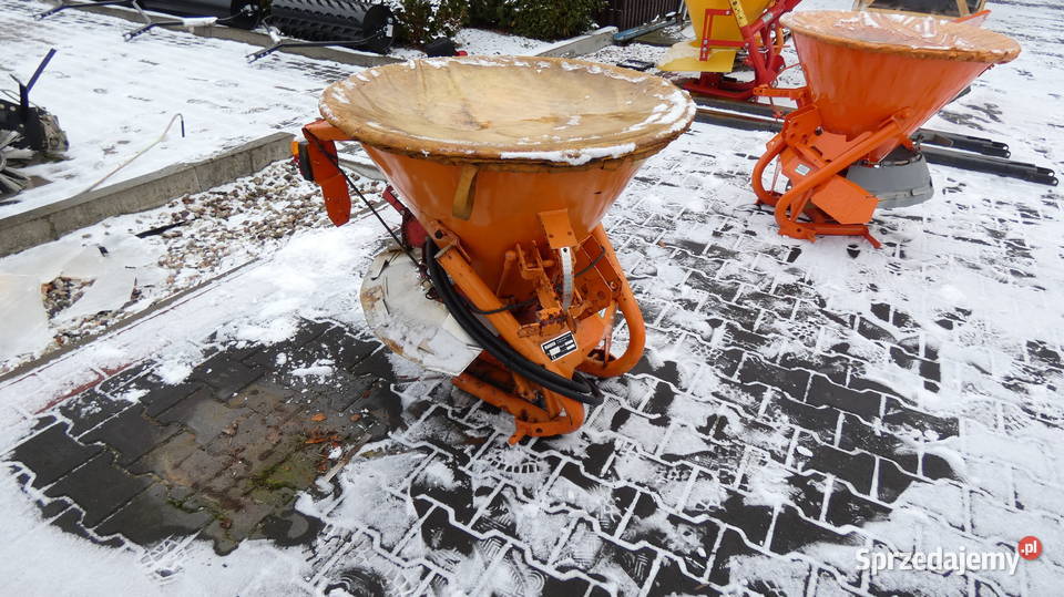 Rozsiewacz piaskarko solarka Rauch Baras łódzkie Świnice Warckie