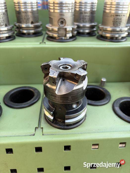 Frez czołowy 63 mm Sandvik z oprawką SK40 DIN Kompresory wielkopolskie sprzedam