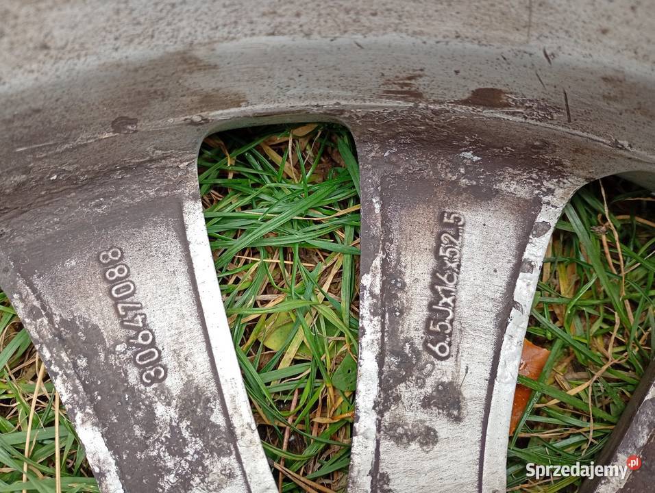 Koła felgi Volvo 16 opony Michelin crossclimate Podwarpie sprzedam