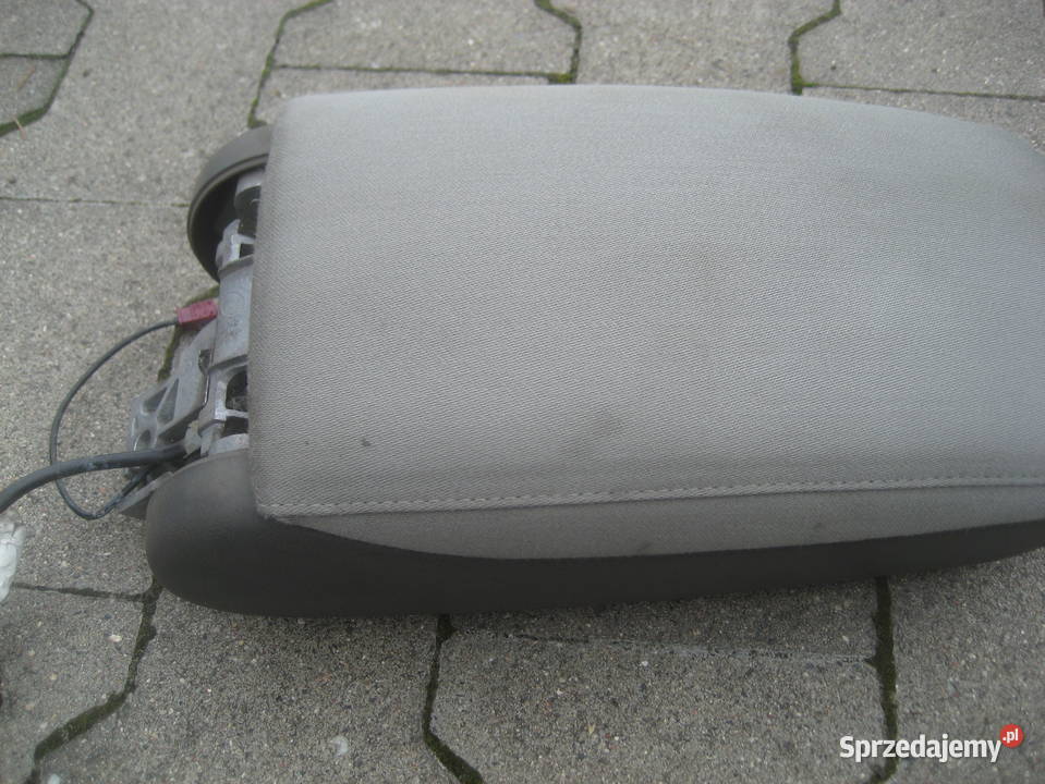 audi a6 c6 podłokietnik beżowy materiał Rakoniewice sprzedam