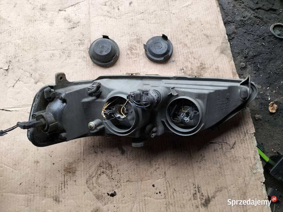 HONDA ACCORD VI CG9 lampa przód przednia prawa osobowe Oświetlenie Kamień-Kolonia sprzedam