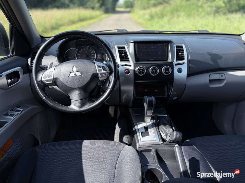 Mitsubishi Pajero Sport 25 DiD 178 2013r 4x4 dolnośląskie