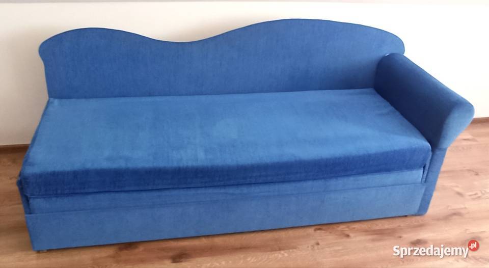 SOFA tapicerowana 140 x 205 ze skrzynią używana 200cm Klebark Mały