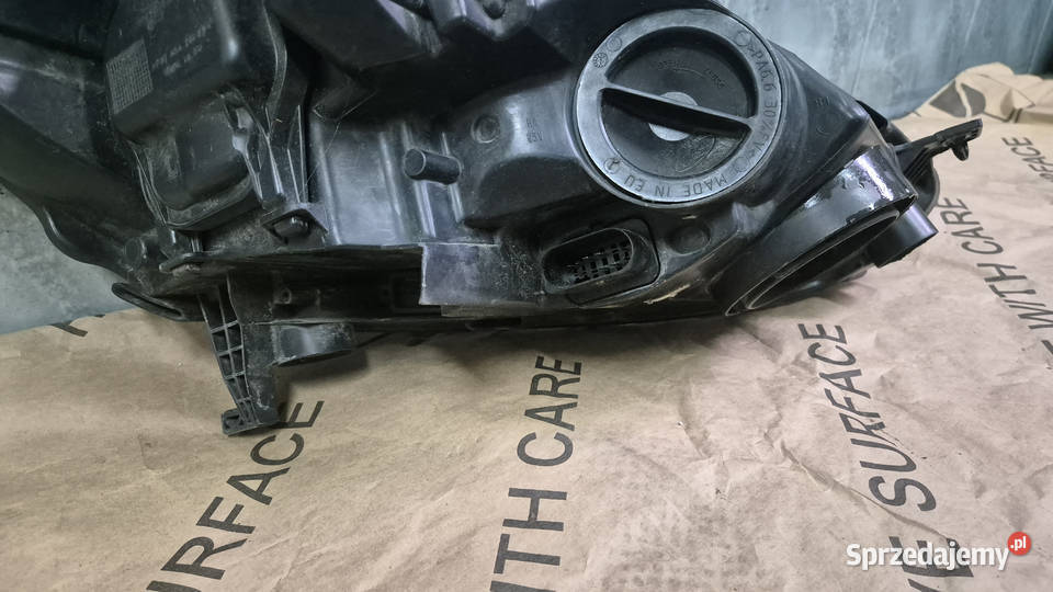 Lampa lewy przód Ford MK2 C oryginalna Bielsko-Biała